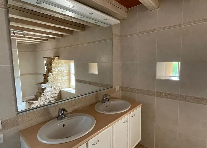 Les Maisons De Marzac Feriehus